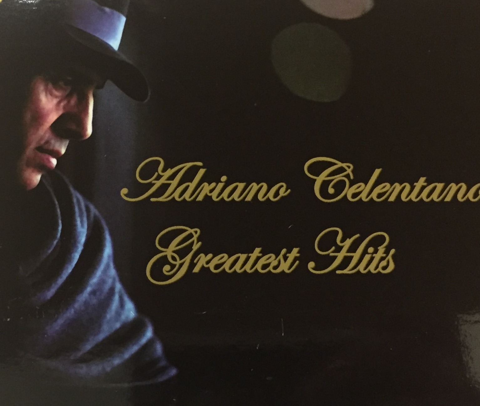 Adriano celentano uh uh. Adriano Celentano - Greatest Hits 1999. Adriano Celentano Greatest Hits 2009. Адриано Челентано песни. Adriano Celentano Greatest Hits (2017).